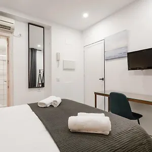 O&l Alameda De Hercules Apartamento Sevilha